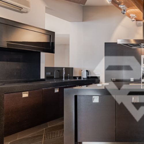 5-комн квартира Минская улица, 1ГК2