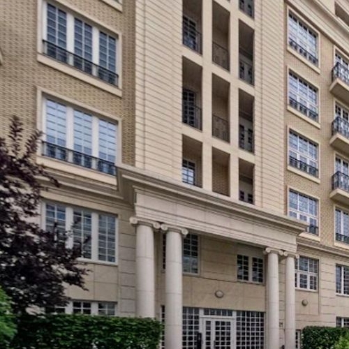 4-комн квартира улица Ефремова, 19к1