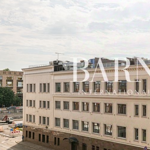 3-комн квартира Тессинский переулок, 1