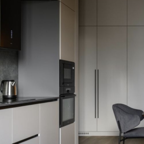 3-комн квартира улица Академика Павлова, 7