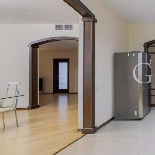 4-комн квартира Чапаевский переулок, 3