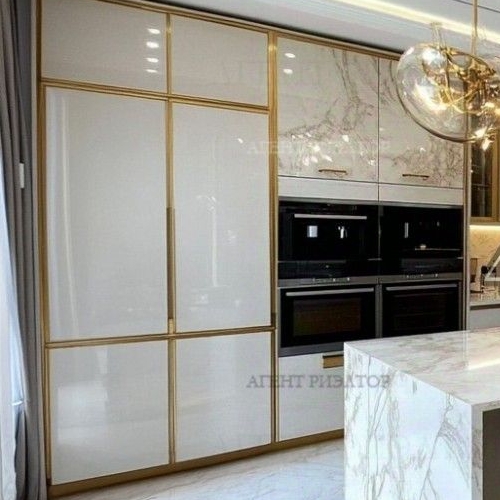 4-комн квартира улица Ефремова, 19к3