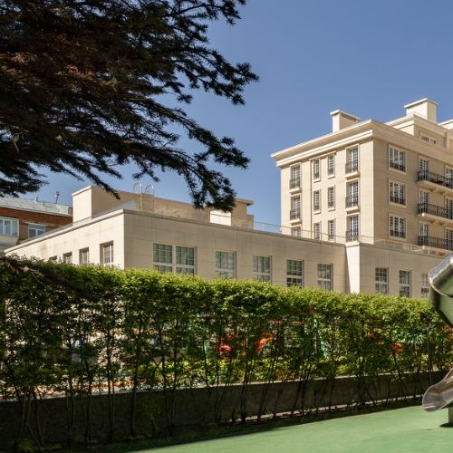 3-комн квартира улица Ефремова, 19к3