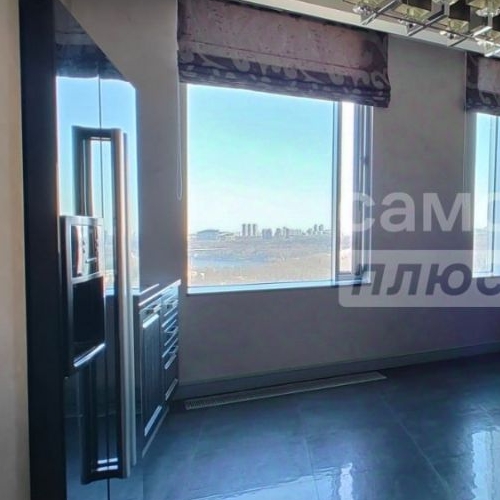 4-комн квартира Мосфильмовская улица, 8