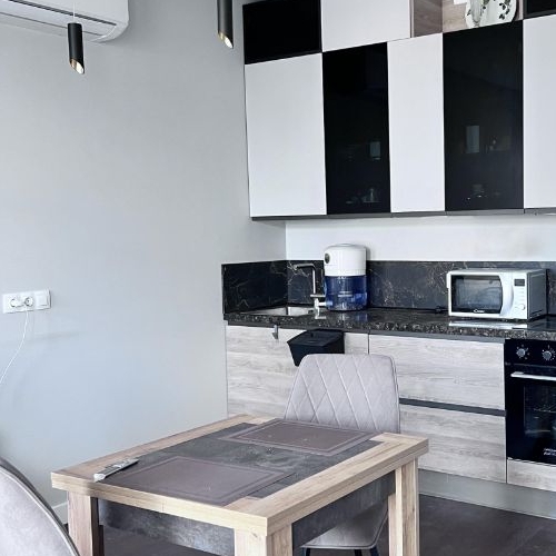 Студия Летниковская улица, 13