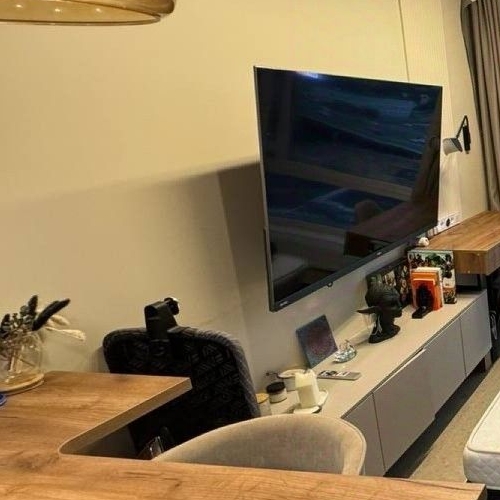 Студия 1-я Магистральная улица, 25