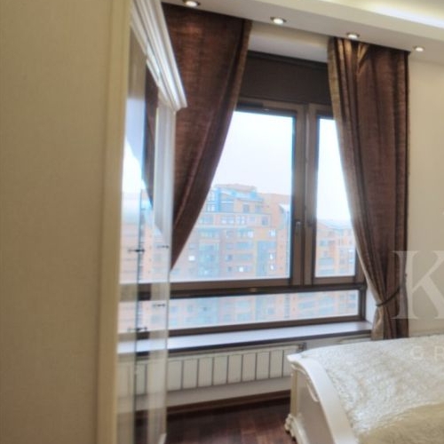 4-комн квартира Минская улица, 1ГК1