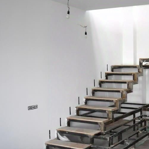 6-комн квартира Международный кв-л, Клязьма-Старбеево мкр, улица Береговая, 5