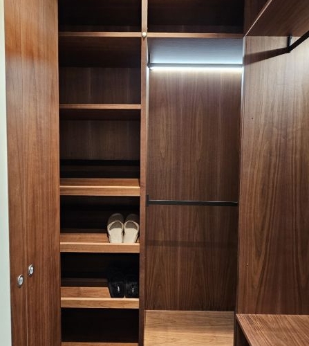 4-комн квартира улица Косыгина, 21