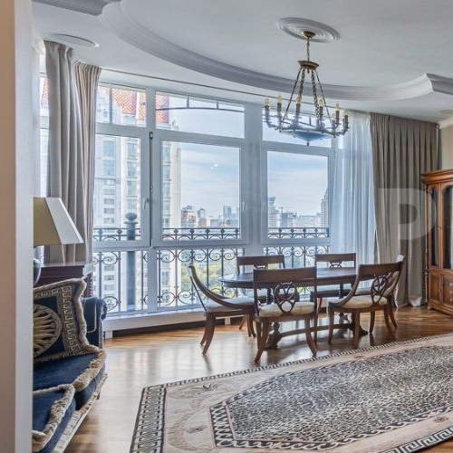 4-комн квартира улица Расплетина, 14