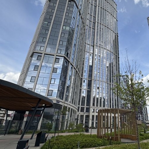 4-комн квартира улица Лобачевского, 120к1