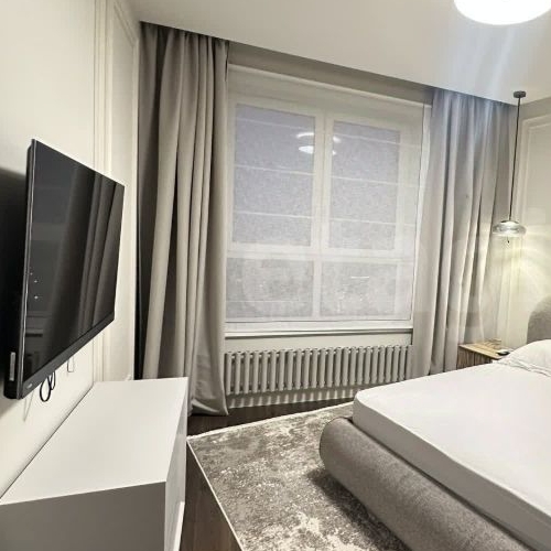 2-комн квартира улица Петра Алексеева,  д. 14