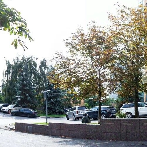 3-комн квартира Минская улица, 1ГК2