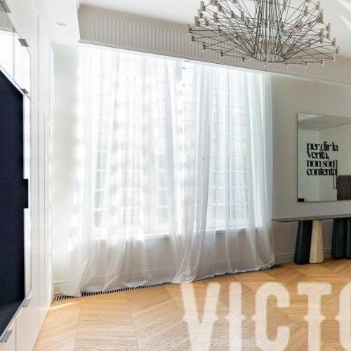 6-комн квартира улица Ефремова, 19к1