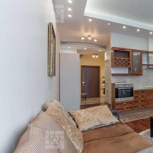 2-комн квартира Минская улица, 1ГК1