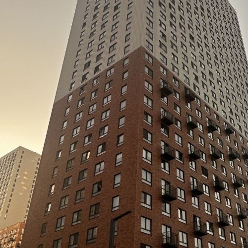 2-комн квартира улица Поляны, 5Ак5