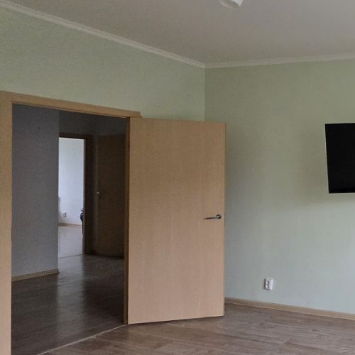 3-комн квартира пос. Мебельной Фабрики, улица Рассветная, 1А