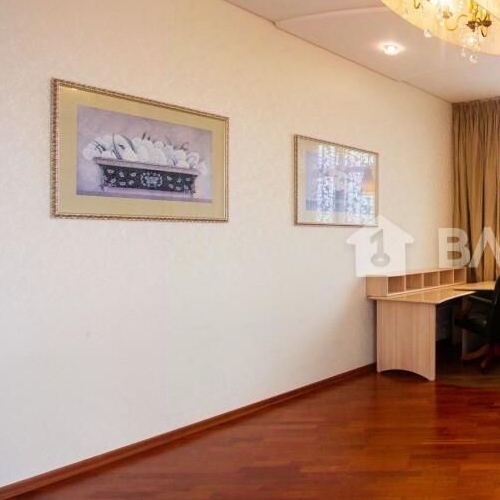 3-комн квартира улица Врубеля, 8