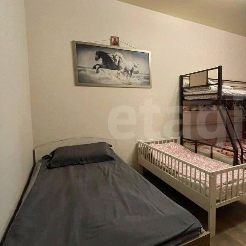 2-комн квартира проспект Защитников Москвы, 14