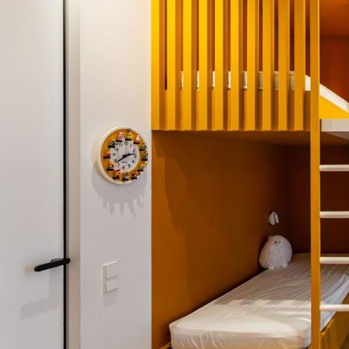 4-комн квартира улица Льва Толстого, 23к1