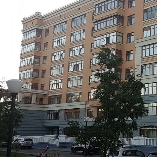 4-комн квартира улица Крупской, 1