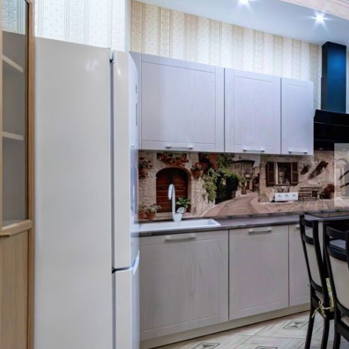 2-комн квартира улица Викторенко, 11