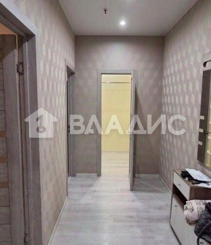 2-комн квартира улица Летчика Ульянина, 7