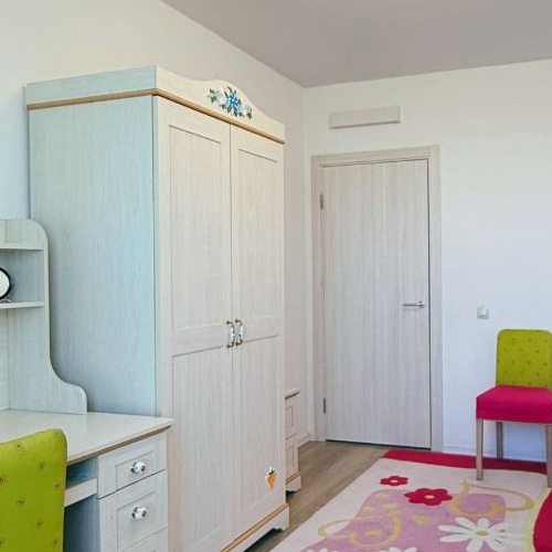 3-комн квартира улица Поляны, 5Ак5