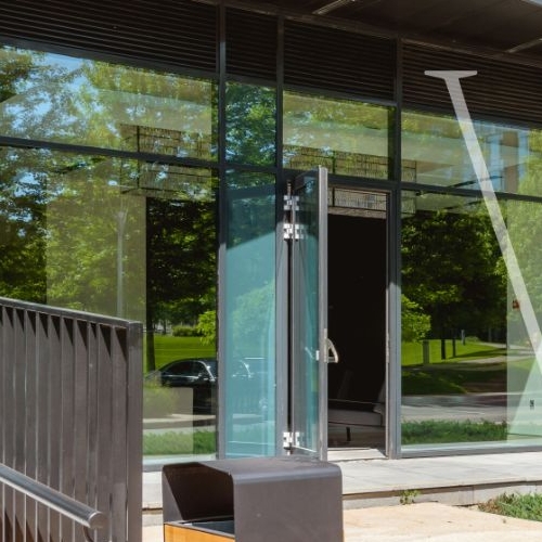 4-комн квартира Заречье пгт, улица Весенняя, 2к1