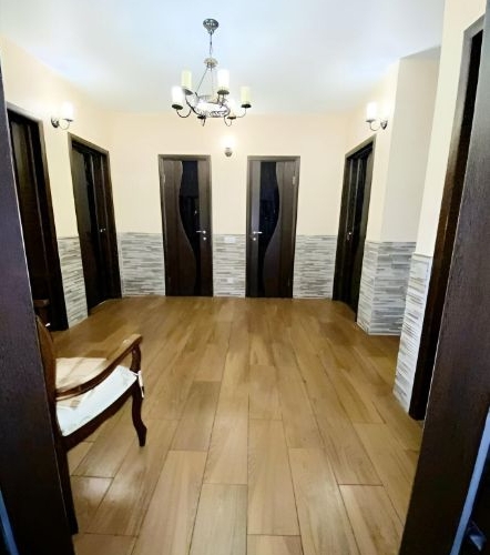 3-комн квартира д. Исаково, улица Рябиновая, 5к1