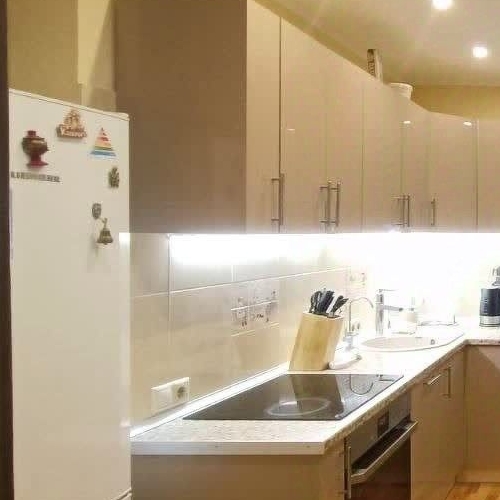 1-комн квартира Строителей мкр, Некрасовский пгт, 40