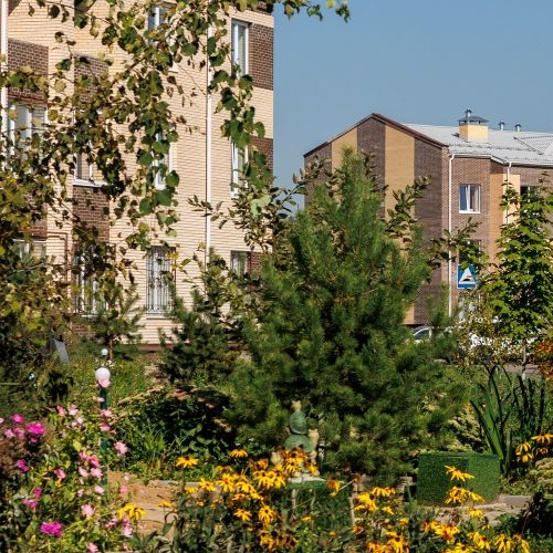 2-комн квартира улица Генерала Донскова, 27к5