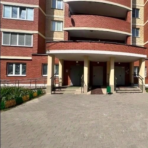 2-комн квартира Березки мкр, пос. Жуково, 14