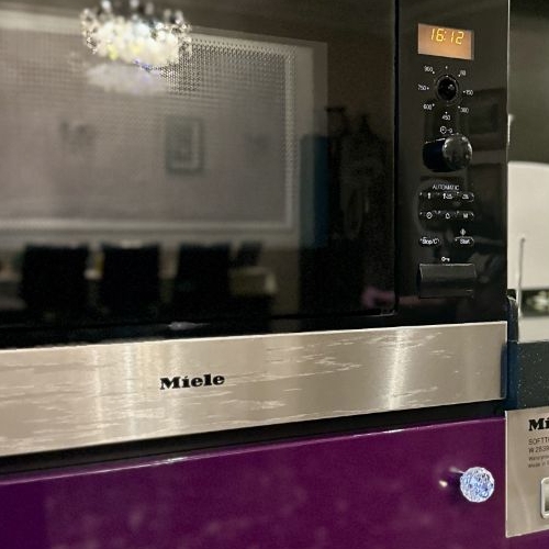 3-комн квартира улица Маршала Бирюзова, 31