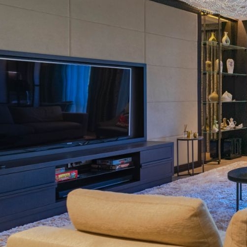 3-комн квартира Заречье пгт, улица Весенняя, 2к6