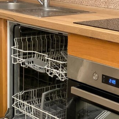 3-комн квартира улица Лётчика Грицевца