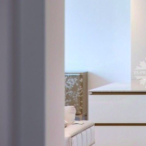 4-комн квартира улица Ефремова, 19к1