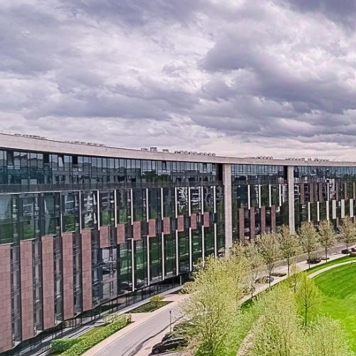 4-комн квартира Заречье пгт, улица Весенняя, 2к1