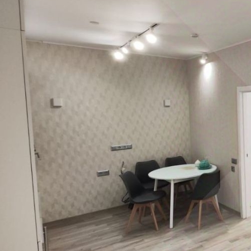 2-комн квартира проспект Мира, 95