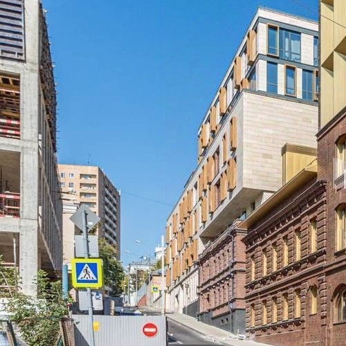 3-комн квартира Тессинский переулок, 1