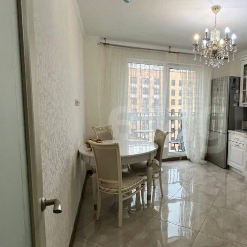 3-комн квартира улица Поляны, 5Ак1