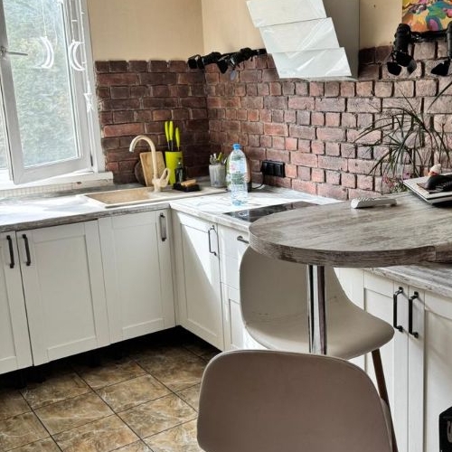 2-комн квартира пос. Дубровский, улица Турова, 12А