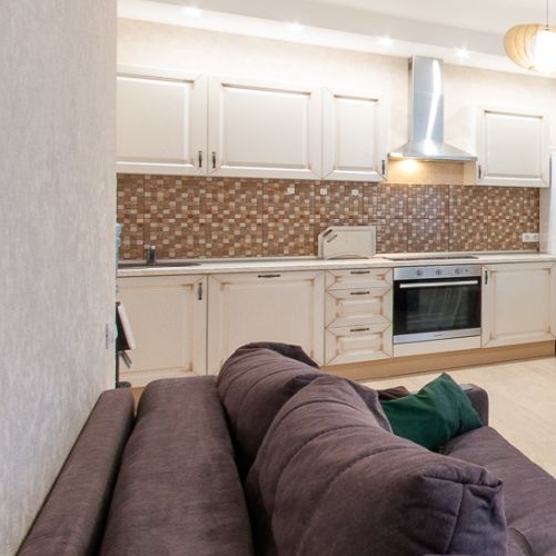 2-комн квартира улица Татьянин Парк, 11