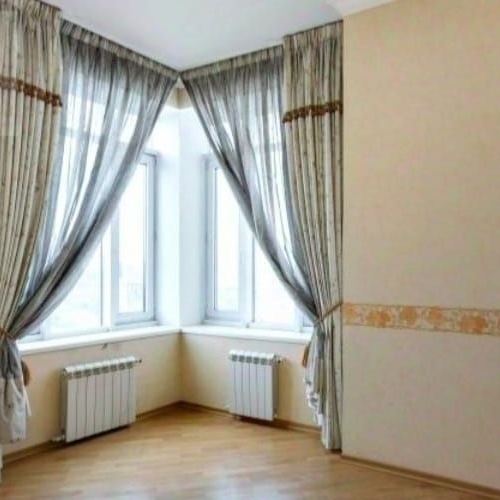 5-комн квартира улица Маршала Соколовского, 1