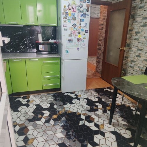 4-комн квартира улица Летчика Грицевца, 16