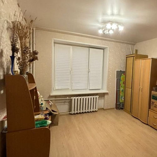 4-комн квартира улица Лестева, 16