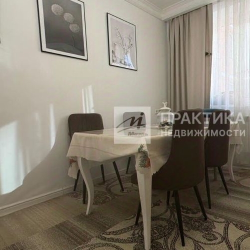 2-комн квартира Октябрьский пгт, улица Школьная, 1к2