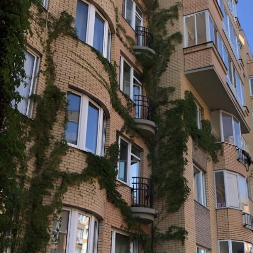 5-комн квартира д. Глухово, улица Рублевское Предместье, 4к2