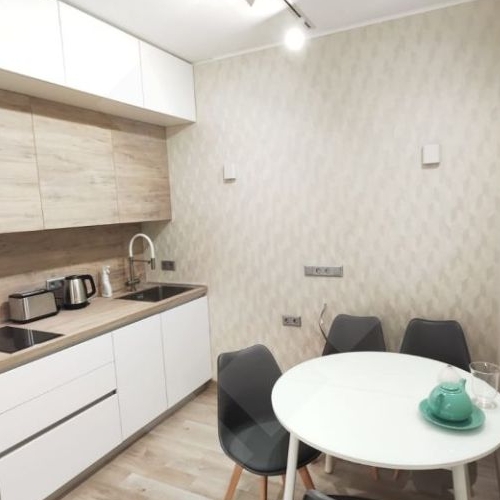 2-комн квартира проспект Мира, 95