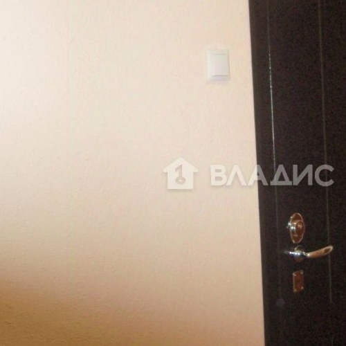 1-комн квартира улица Авиаконструктора Петлякова, 25